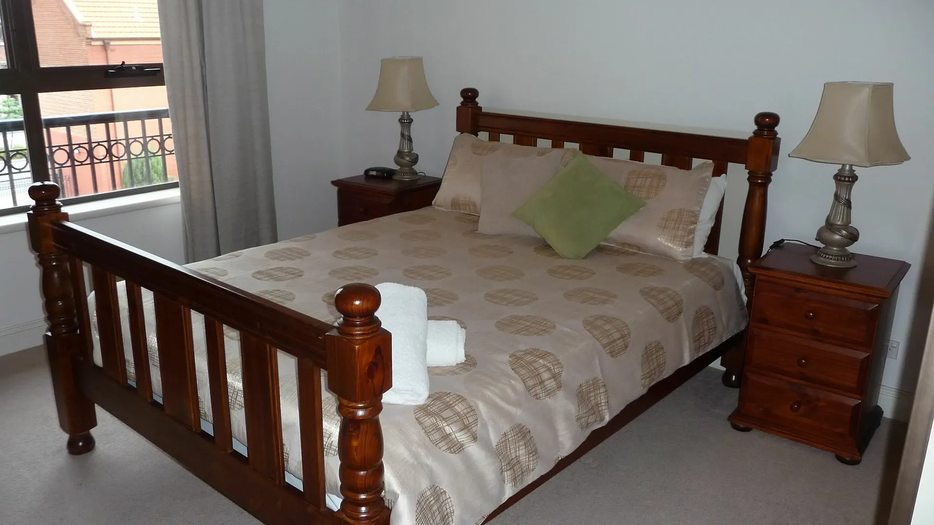 City Escape 2Bd In Adelaides East End 3